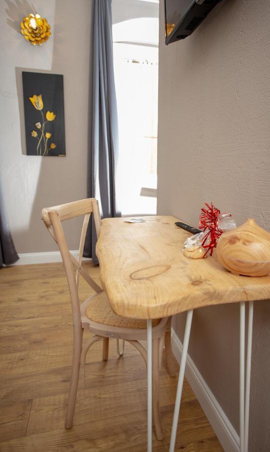 Hotel L'Accademia Dei Sogni à Sassari Extérieur photo