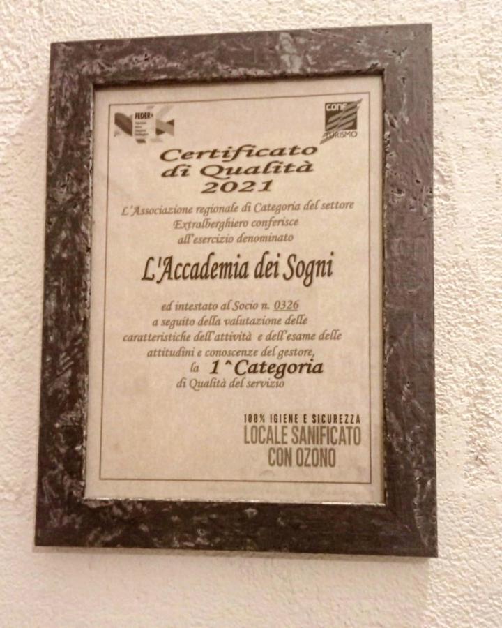 Hotel L'Accademia Dei Sogni à Sassari Extérieur photo